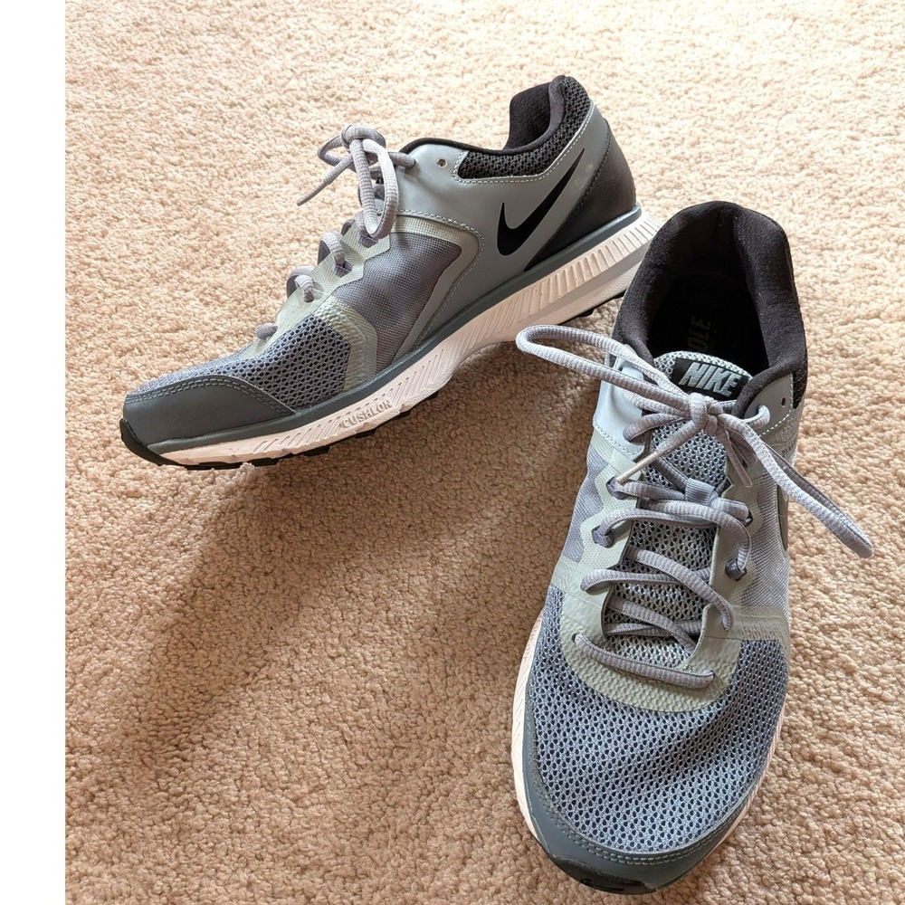 Nike Zoom Winflo Running Shoes Grey Black Athletic Sneakers Size 9.5